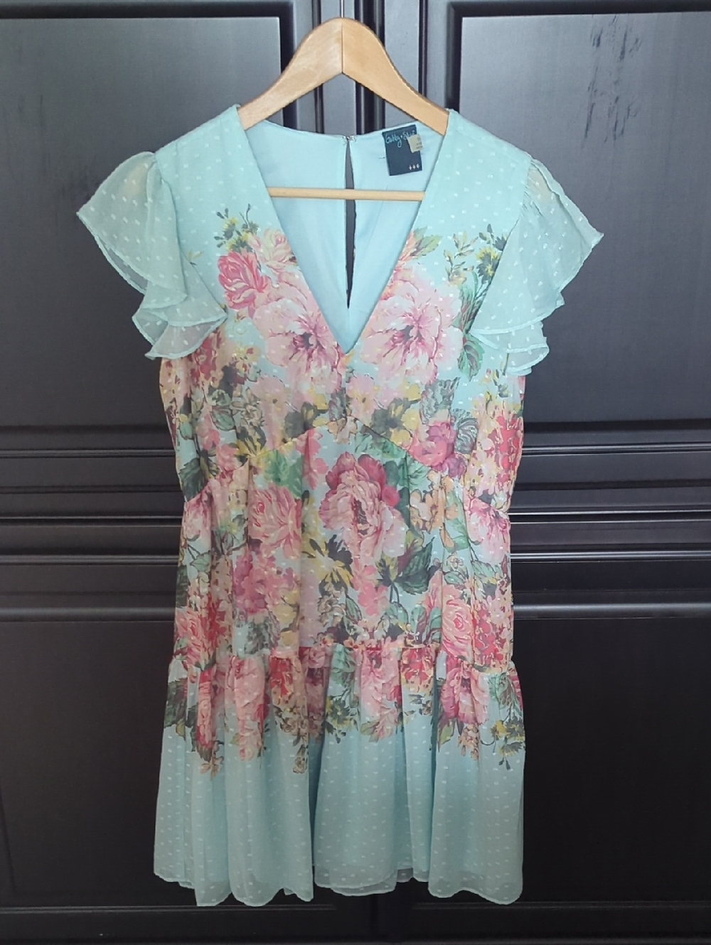 Floral V-Neck Tiered Mini Dress in Mint
